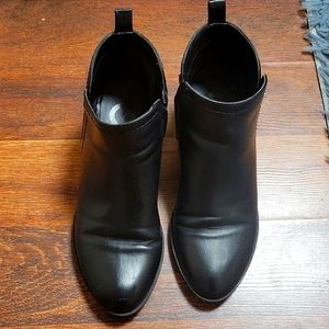 G by Guess ankle boots